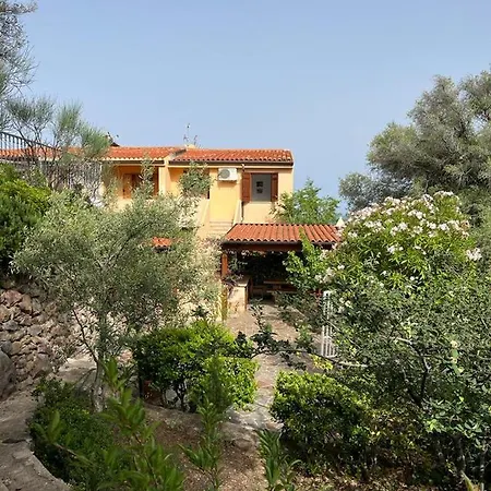 Holiday home Il Tramonto Iun R3052 *